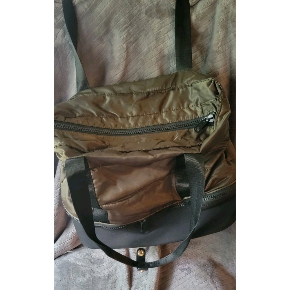 UrbanFit‎ Vegan Nylon Tote Bag — Expandable Bottom! Stylish & Tough 💚 - Picture 3 of 7